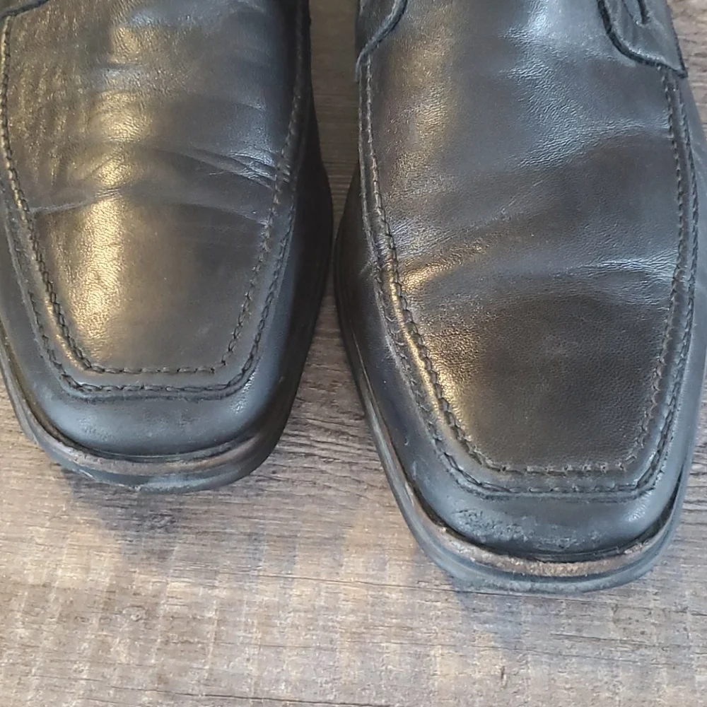 Bruno Magli Raging leather black  men casual shoes size 9.5 M